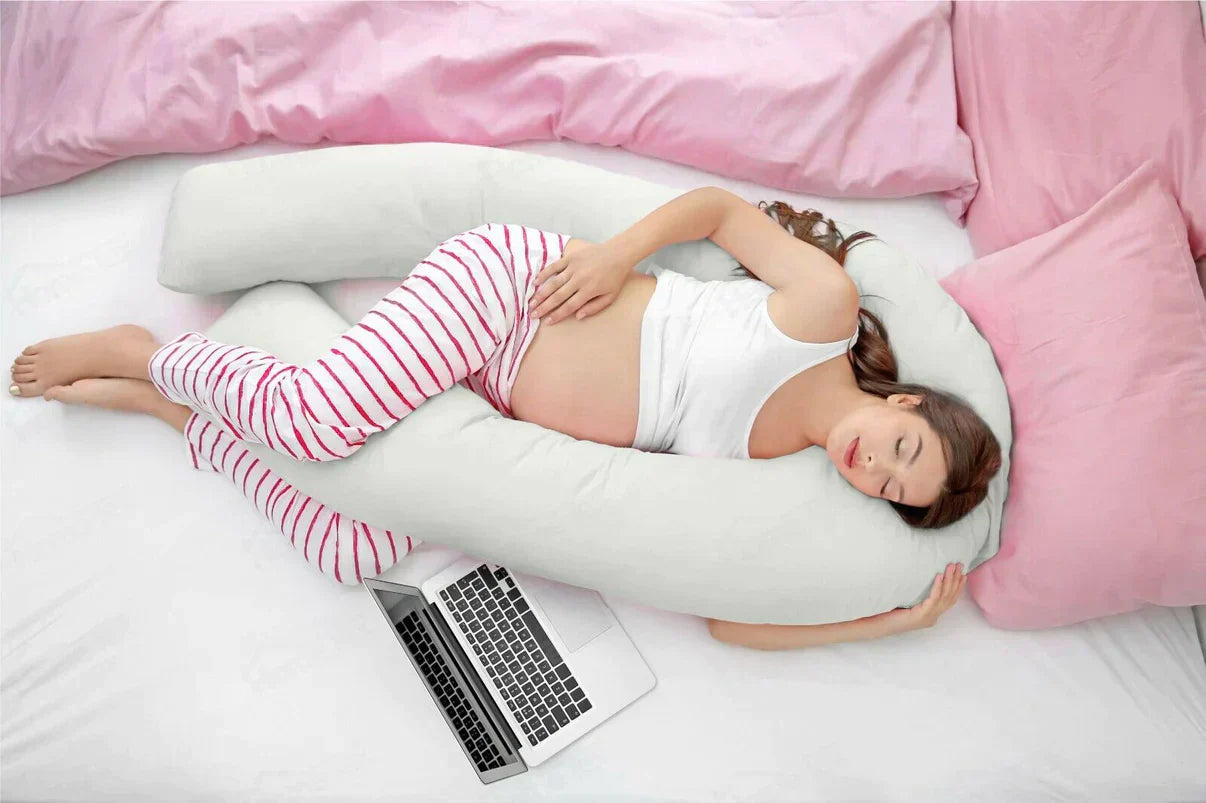 White-Pregnancy-Pillow